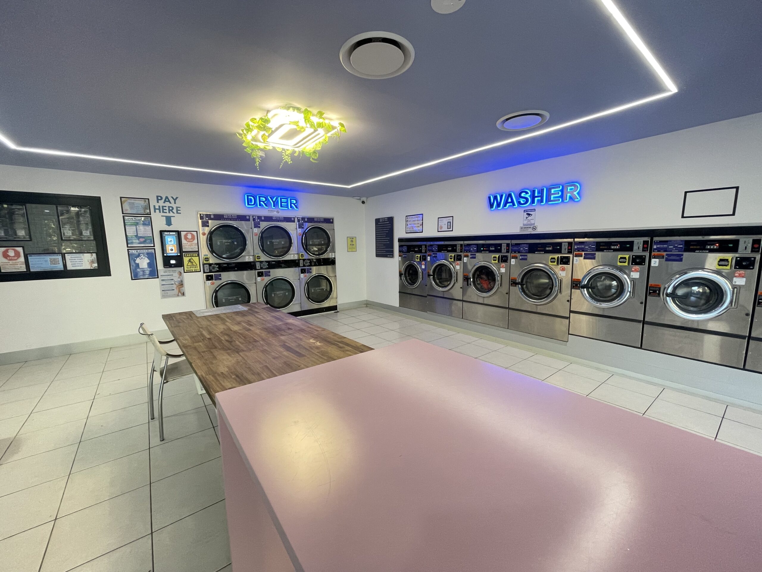 Love Wash Waterloo 24 hour laundromat photo 6
